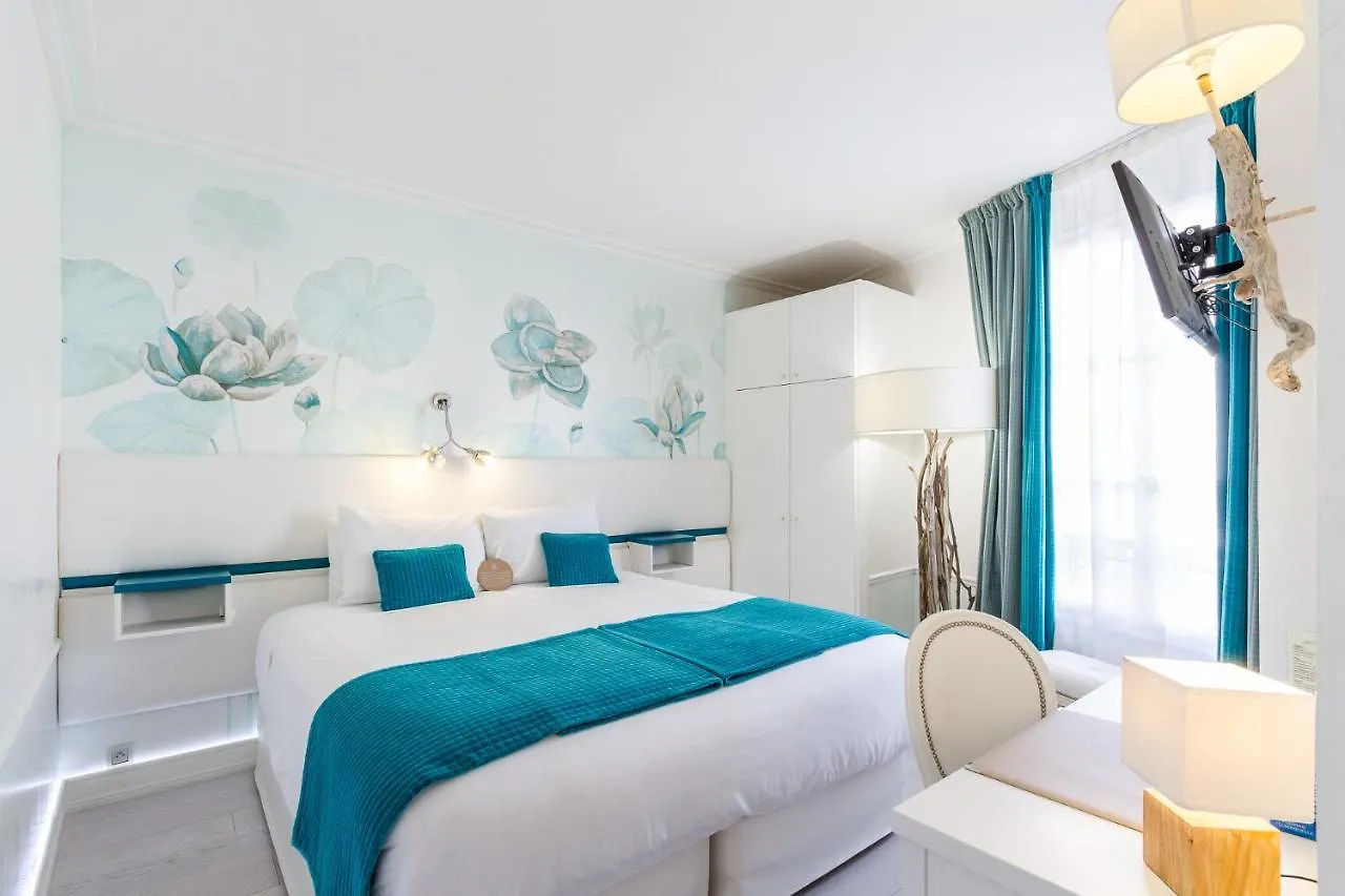 Hotel Eiffel Trocadero 4*